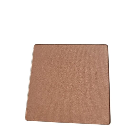 Trish McEvoy GOLDEN BRONZER Full Size Refill 8.5g/0.30oz Preowned REFILL ONLY - Picture 1 of 6